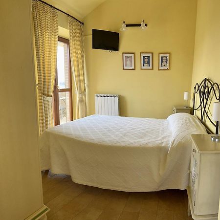 Cumana Blu Apartments Campofilone Eksteriør bilde