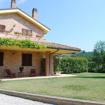 Cumana Blu Apartments Campofilone Eksteriør bilde