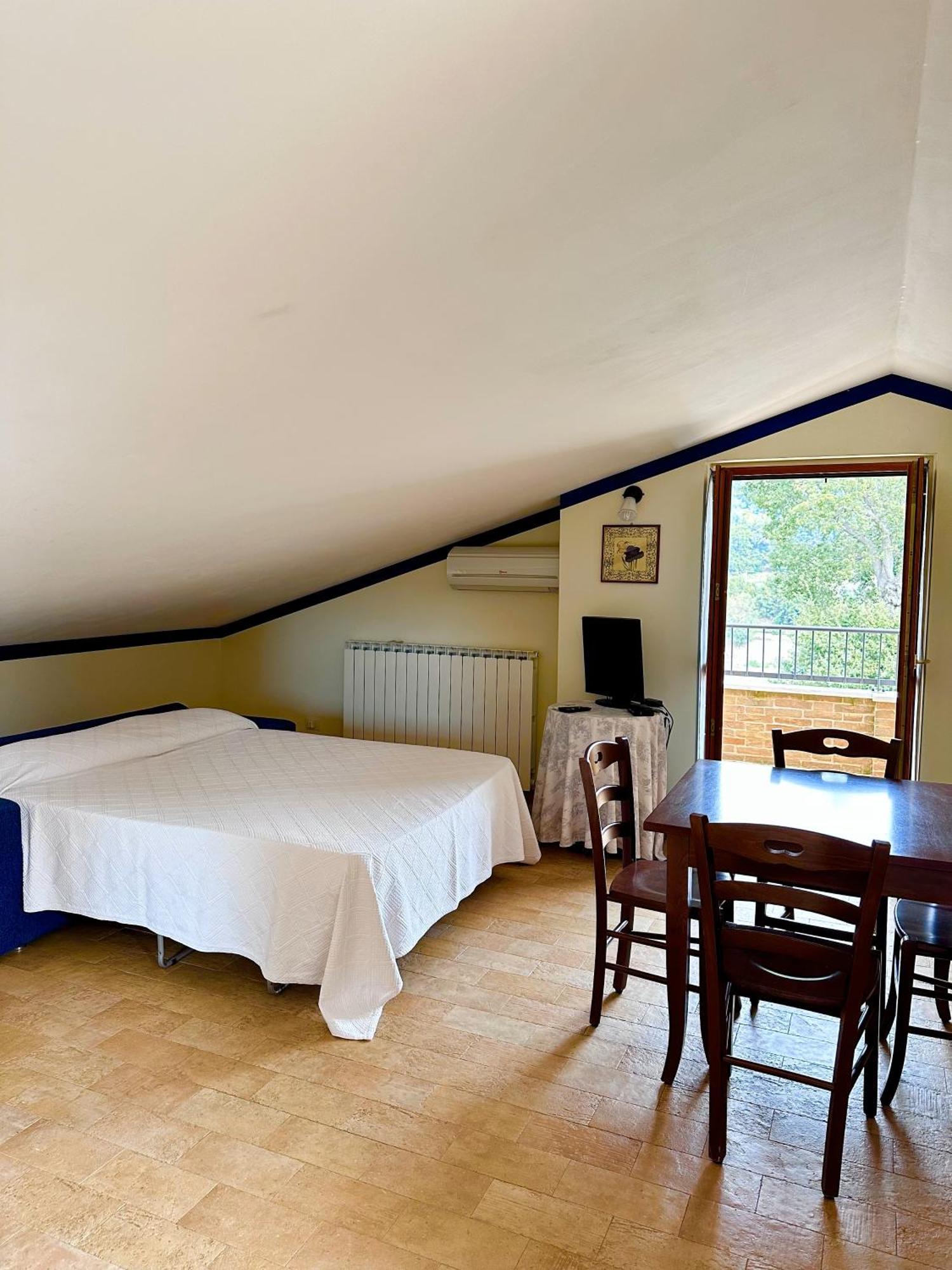 Cumana Blu Apartments Campofilone Eksteriør bilde