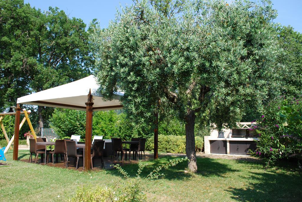 Cumana Blu Apartments Campofilone Eksteriør bilde