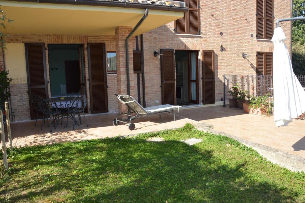 Cumana Blu Apartments Campofilone Eksteriør bilde